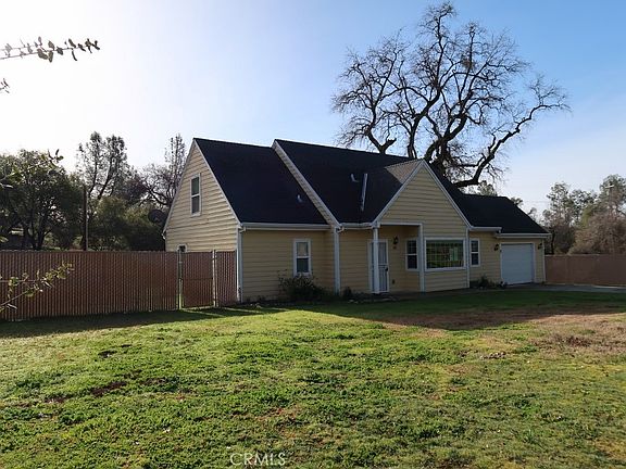 3rd image of 28 Hurleton Rd