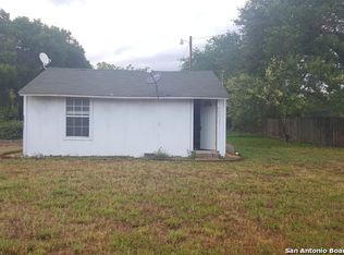 903 Commerce St, Pleasanton, TX 78064
