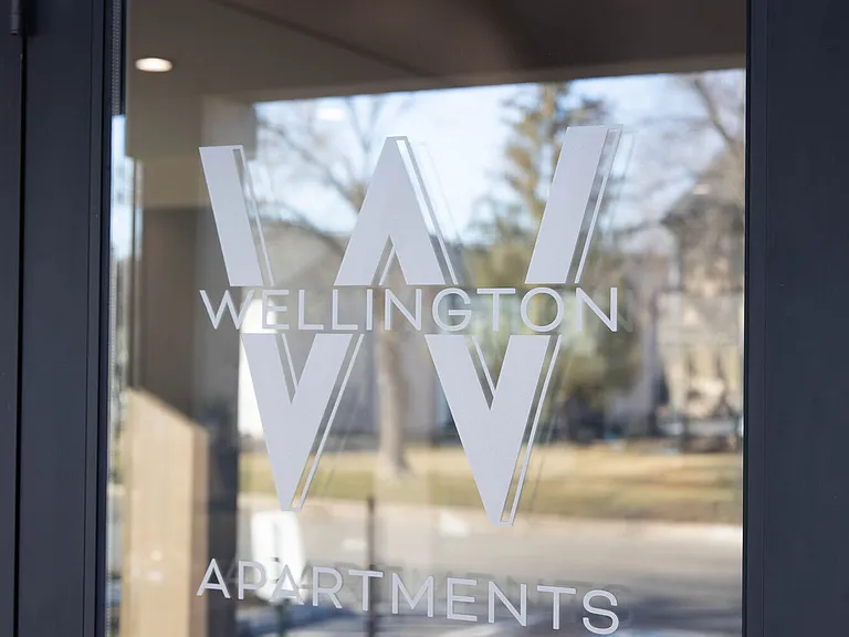 Wellington Apartments — Photo 23