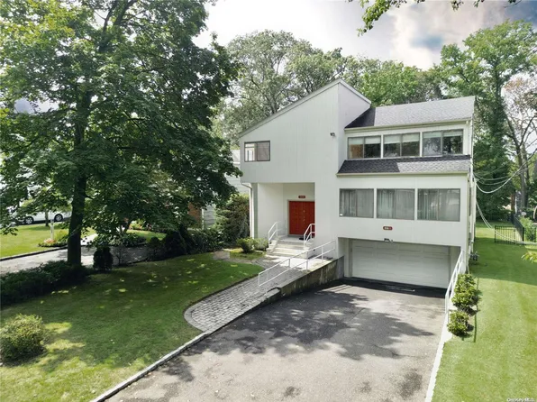 120-C Station Road #C, Great Neck, NY 11023