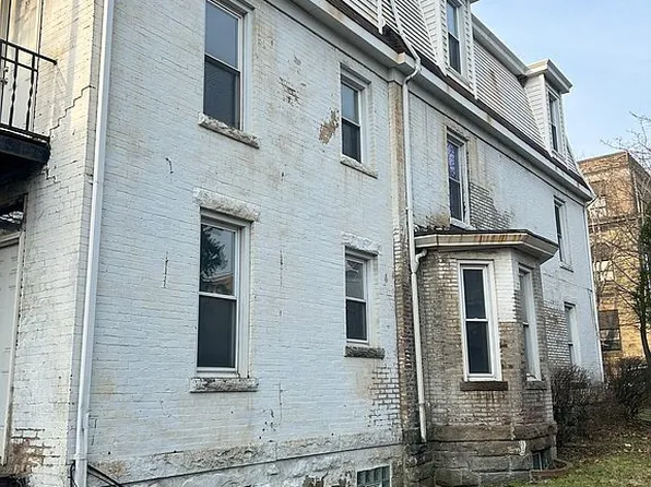 112 Knox Ave, Pittsburgh, PA 15210
