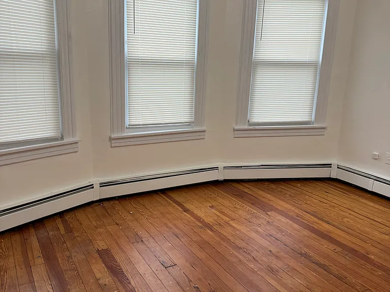 15 E Clay Ave #2 — Photo 10