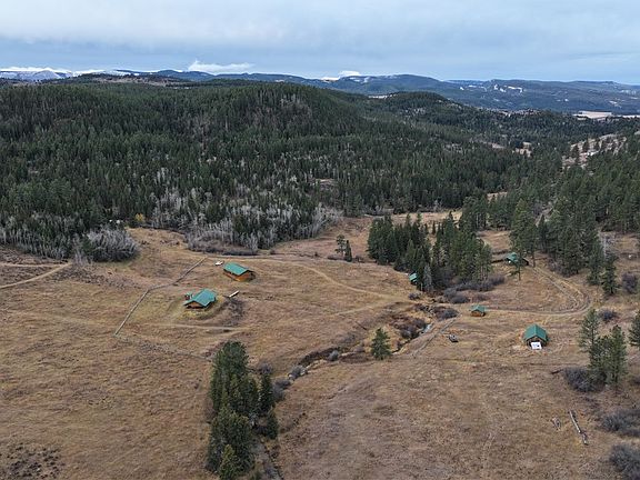 4th image of 3885 NW Fork Flatwillow Rd