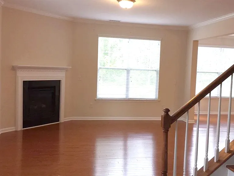 216 Skyros Loop — Photo 3