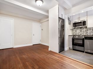 309 W 57th St APT 1205, New York, NY 10019