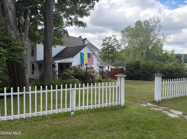 3002 Consaul Road, Schenectady, NY 12304