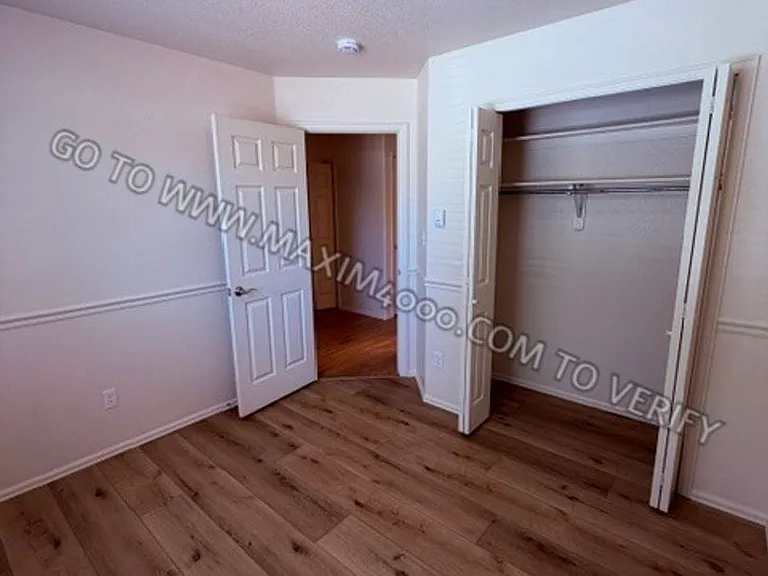 255 Sargent Cir — Photo 10