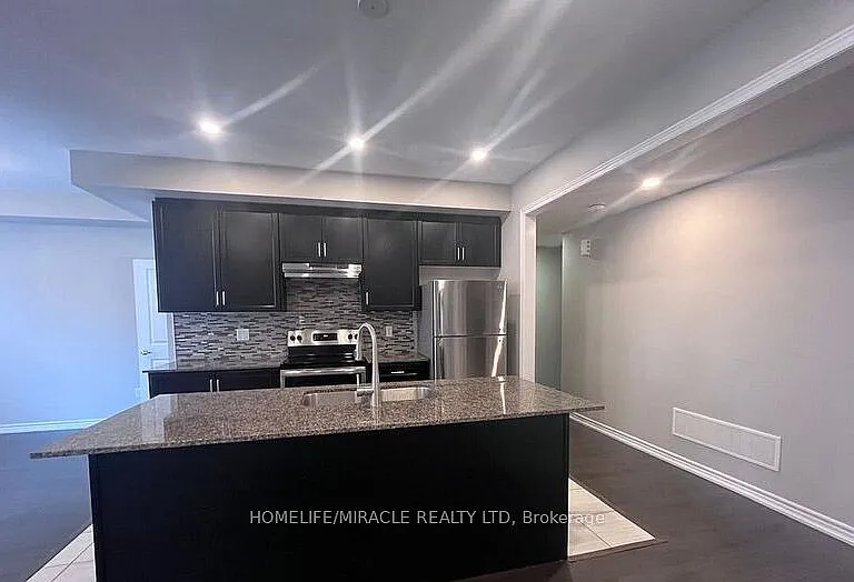 103 Frederick Wilson Ave — Photo 4