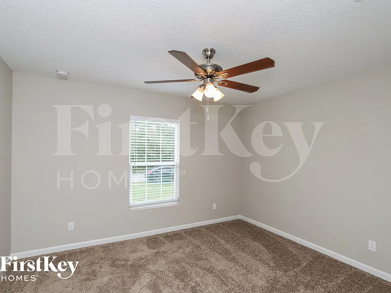 785 Coconut St SE — Photo 12