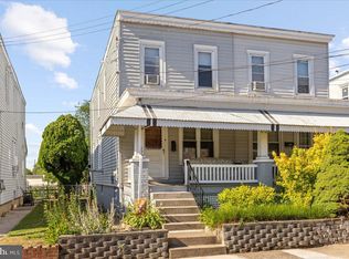 1242 Maple St, Pottstown, PA 19464