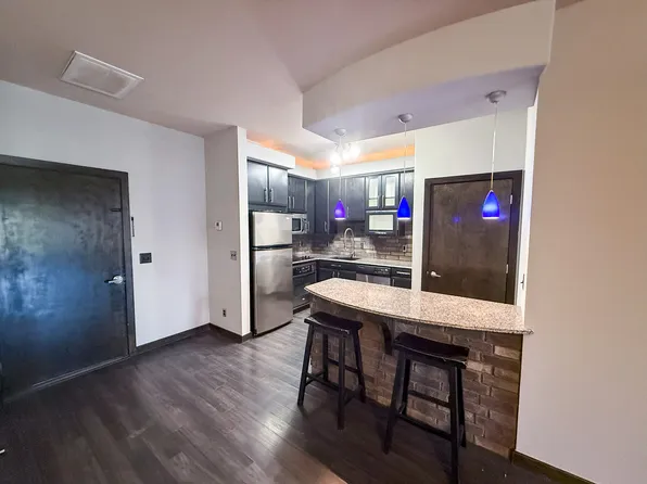 111 SE 22nd St, Bentonville, AR