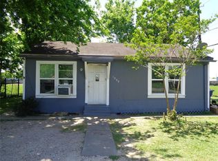 1909 N Avenue Q, Freeport, TX 77541