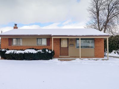2137 Winston Dr, Sterling Heights, MI, 48310