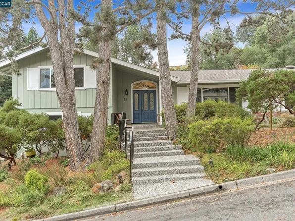 81 Ashbrook Pl, Moraga, CA 94556