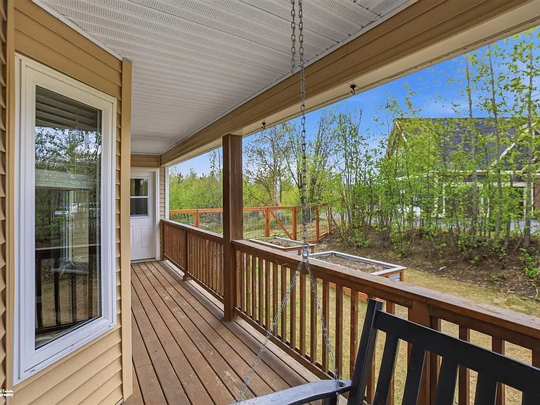1421 N Landmark Dr — Photo 49