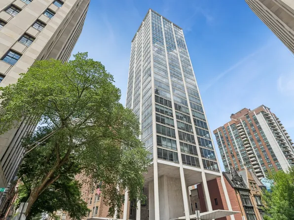 1300 N Astor St Unit 26C, Chicago, IL 60610