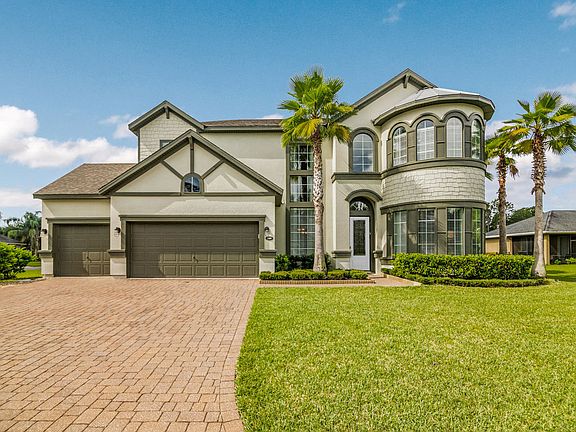 3rd image of 109 Chatsworth Dr
