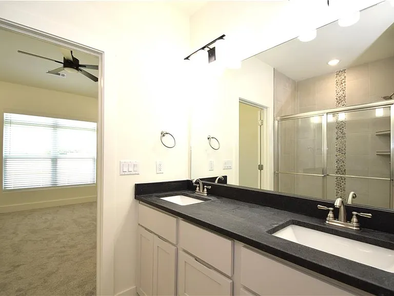 470 Amethyst Rd — Photo 14