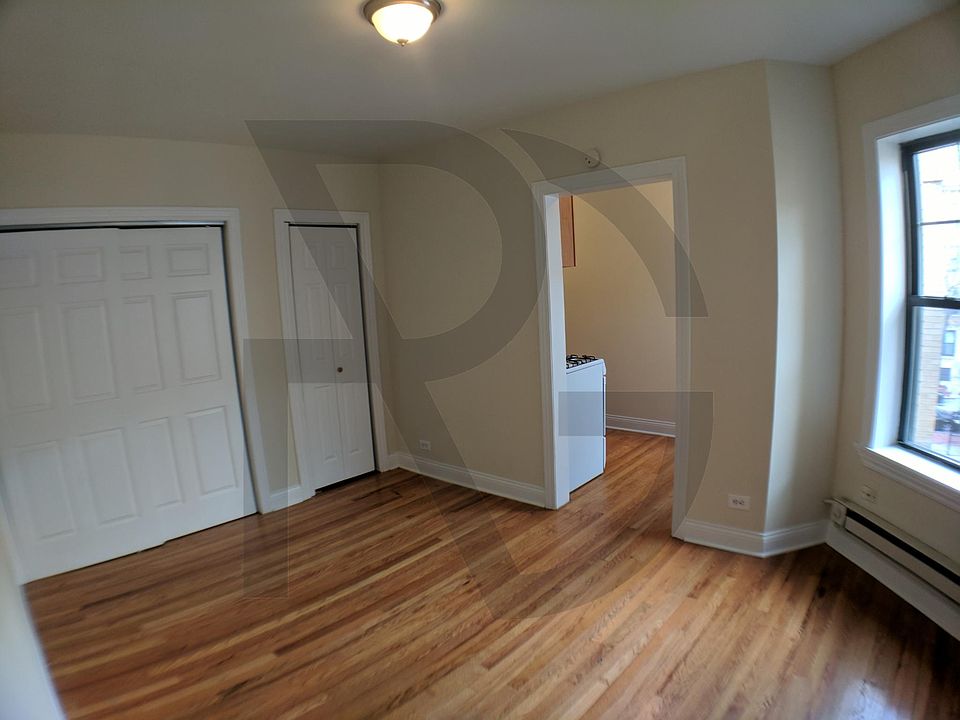1st image of 429 W Belden Ave #204 B