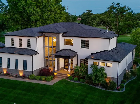 3081 Golfview Dr, Greenwood, IN 46143