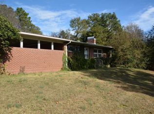 729 Maxanna Dr, Anniston, AL 36206