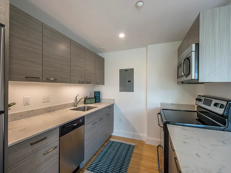 Malvern Place Apartments — Photo 6