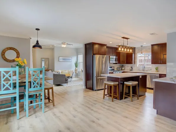 (undisclosed Address), San Diego, CA 92110