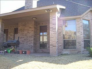3rd image of 3201 Vista Lake Cir