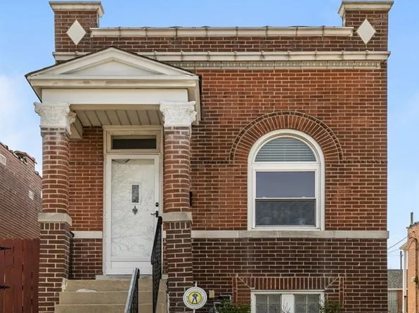 5252 Botanical Ave, Saint Louis, MO 63110