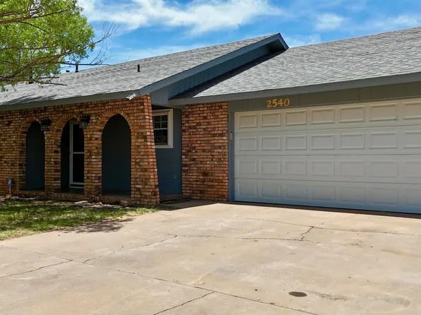 2540 Sharondale Dr, Clovis, NM 88101