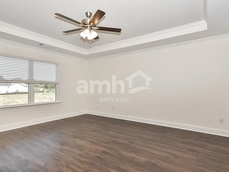 906 Ronnie Rd — Photo 10