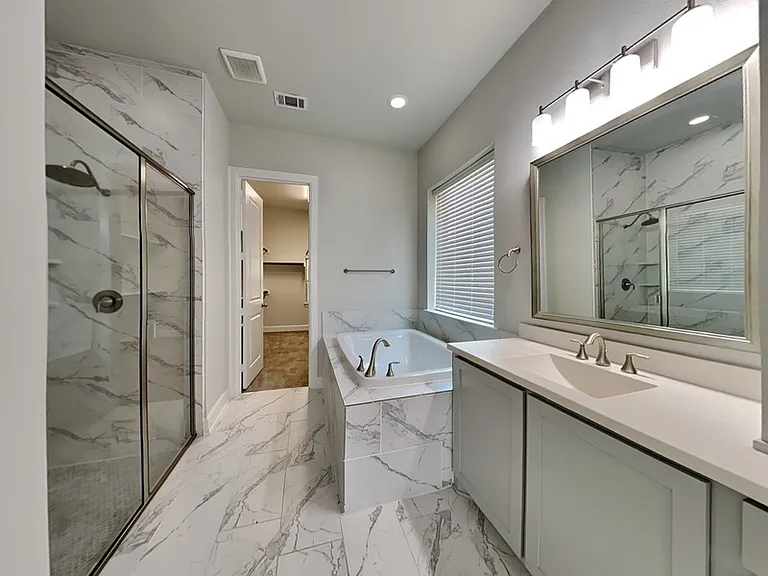 13660 Diamond Grove Ln — Photo 10