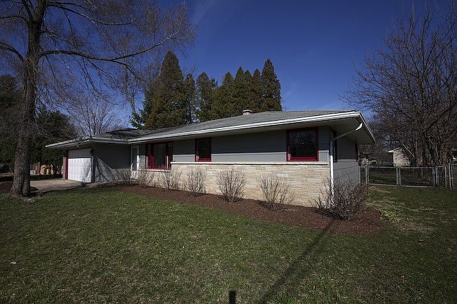 1st image of 1964 Schell Dr