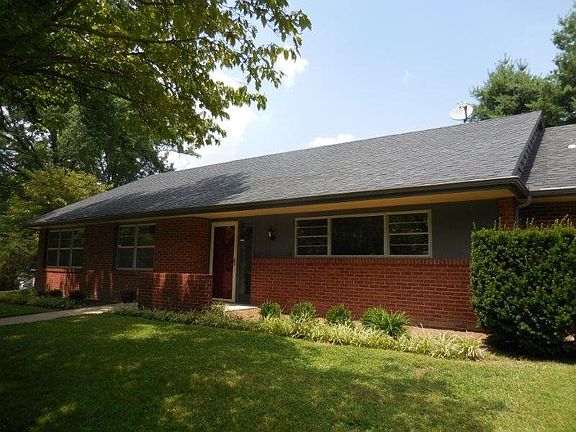 3rd image of 1212 Sailer Cir