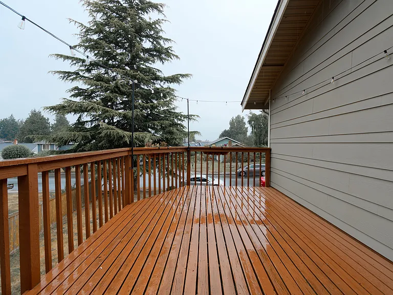 4603 Glasgow Way — Photo 8