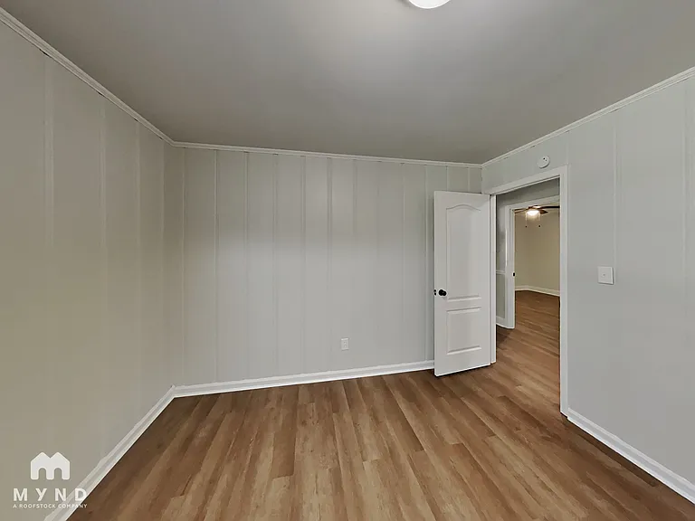 340 12th St SW — Photo 13