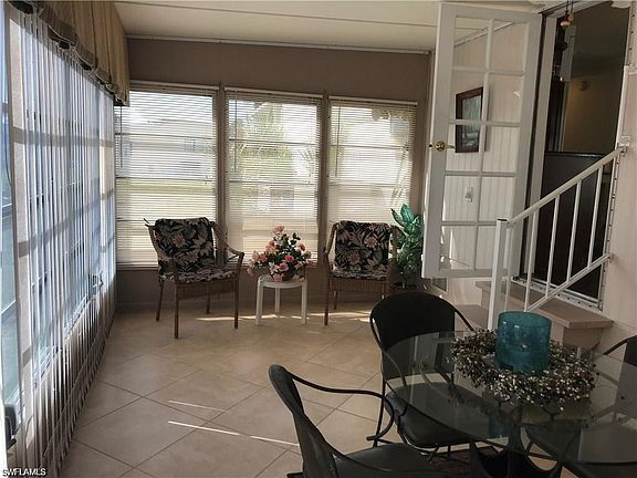 4th image of 27340 Bourbonniere Dr