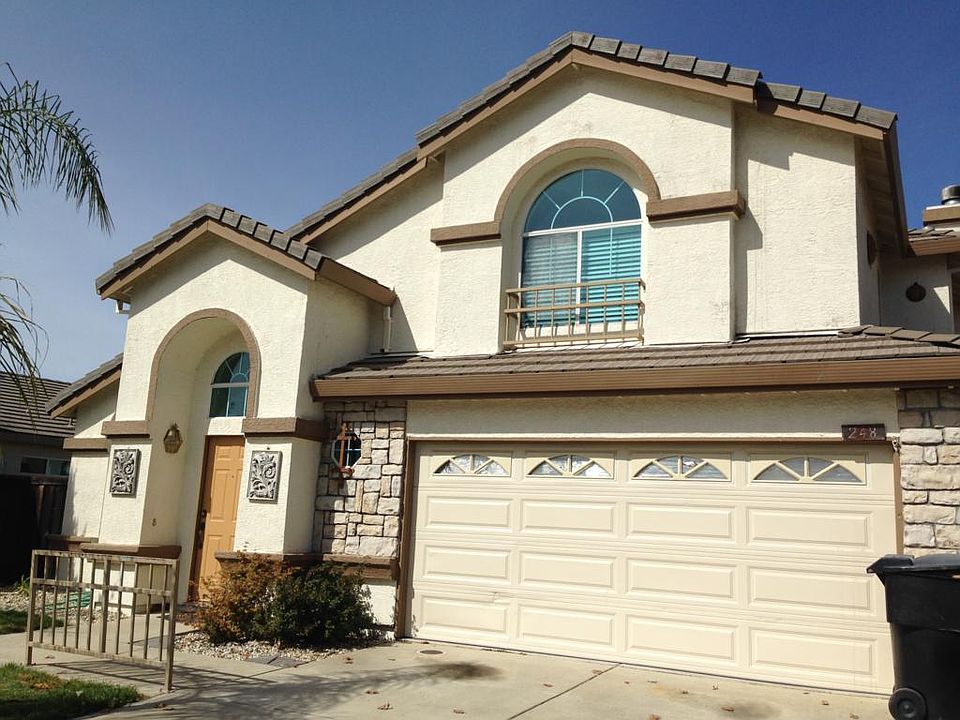 1st image of 248 Farmington Cir