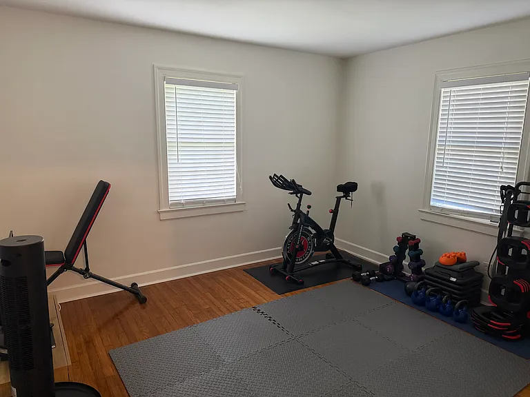 511 Topaz St — Photo 11