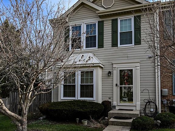 3rd image of 21 Cedarcone Ct