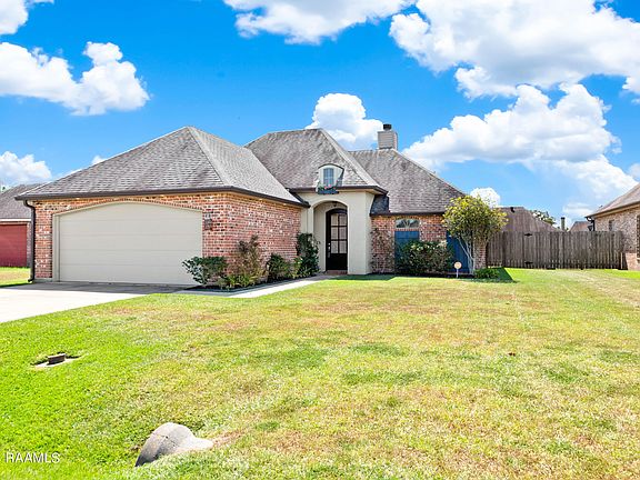 3rd image of 306 Bald Eagle Dr