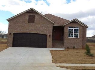 1025 Nemett Cir, Pea Ridge, AR 72751