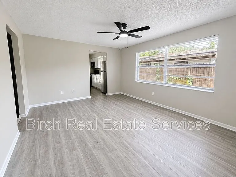 447 2nd Ave #447 — Photo 4