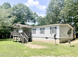 76 Red Fox Ct, Crossville, TN 38571