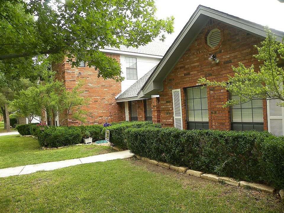 3 Lamar Circle
