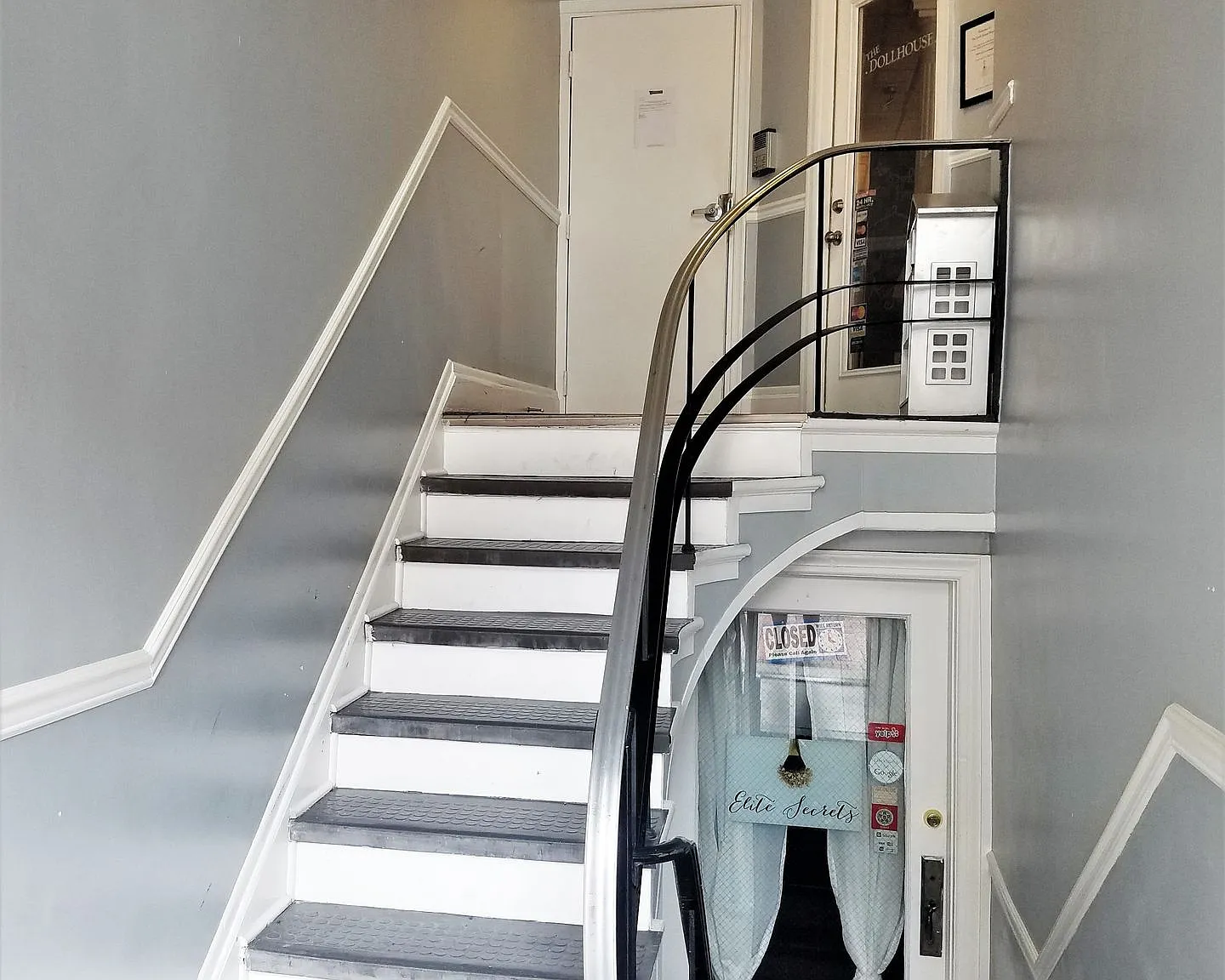 525 N Charles Street — Photo 1
