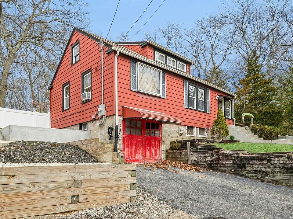 1st image of 15 Edgar Drive