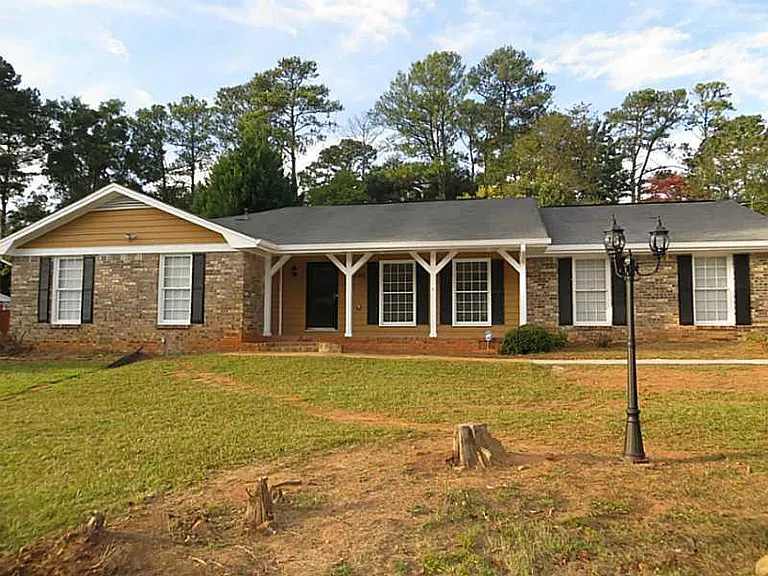 2366 Fairview Rd SE — Photo 14