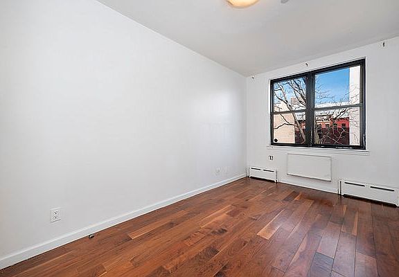 4th image of 165 E 116th St #4