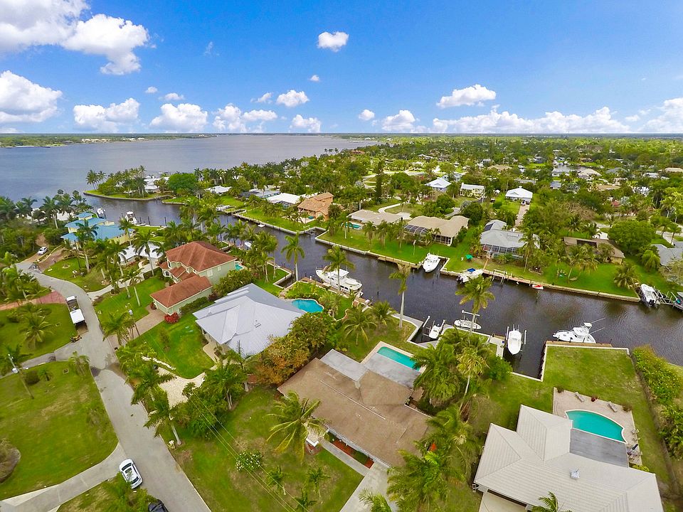 NORTH RIVER SHORES CHARMER